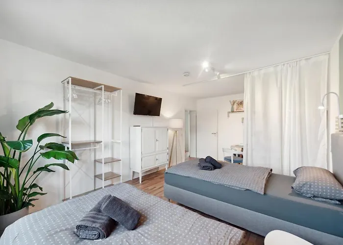 Amalfi Apartments A01 - Gemuetliche 2 Zi-Wohnung Mit Boxspringbetten Und Smart Tv
